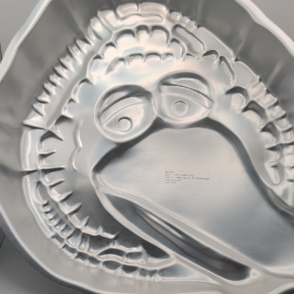 Wilton Big Bird Cake Pan Sesame Street Vintage